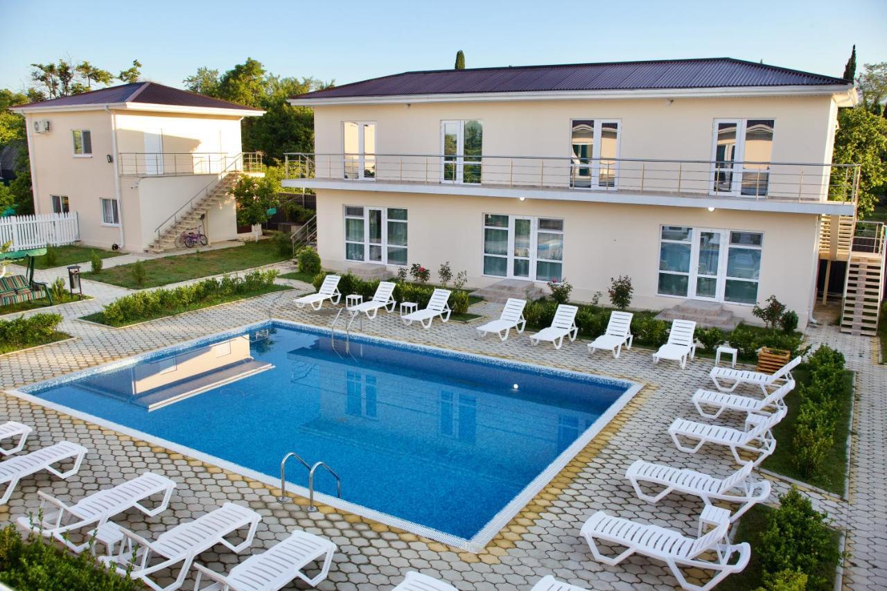 Family Resort Bambora Gudauta Εξωτερικό φωτογραφία
